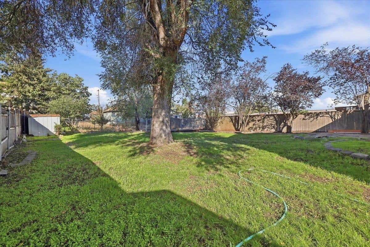 1825 N Balfour Rd thumbnail 28