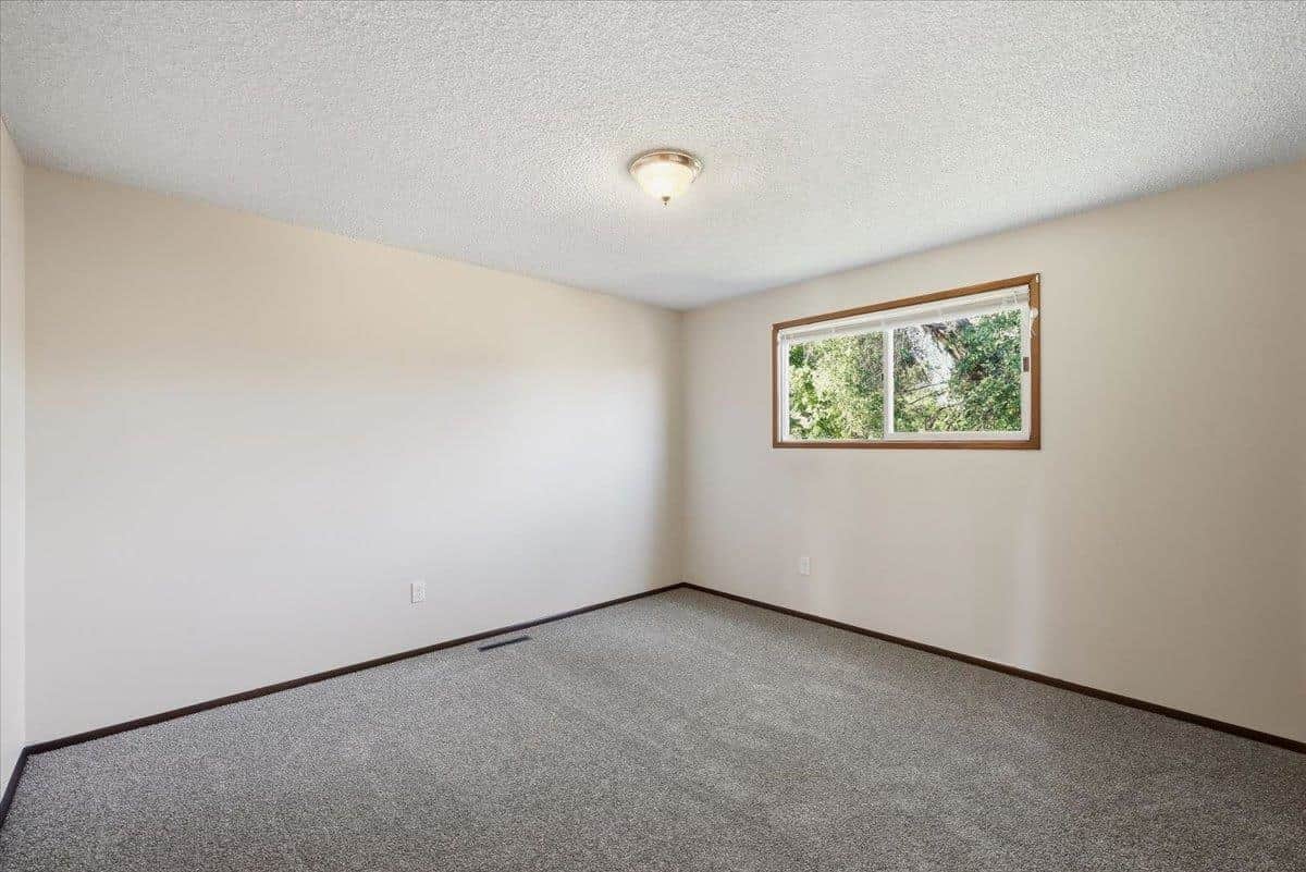 1825 N Balfour Rd thumbnail 13