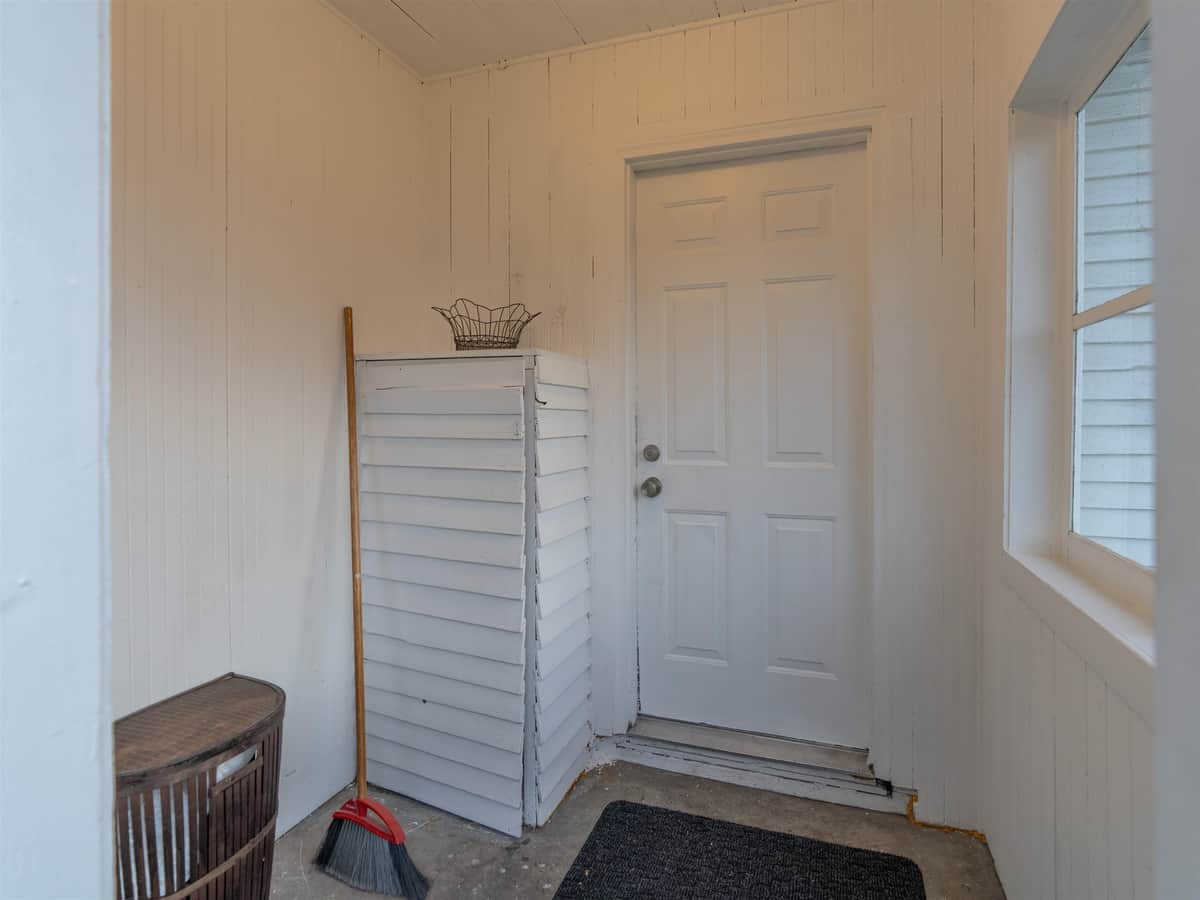 724 E Broad Ave thumbnail 22