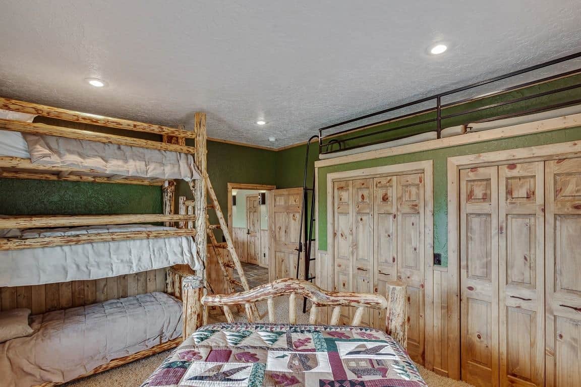 122 Makridge Ln thumbnail 40