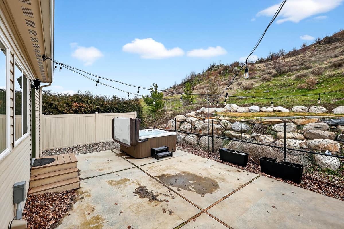 1003 S Henry Rd thumbnail 37