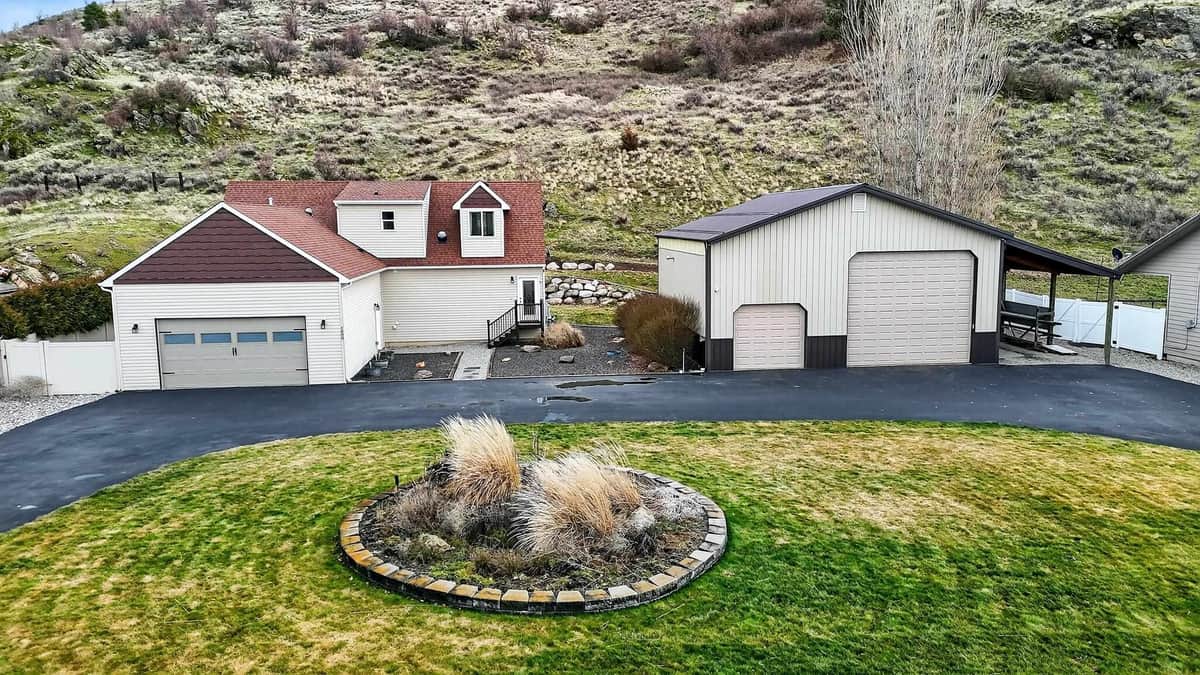 1003 S Henry Rd thumbnail 46