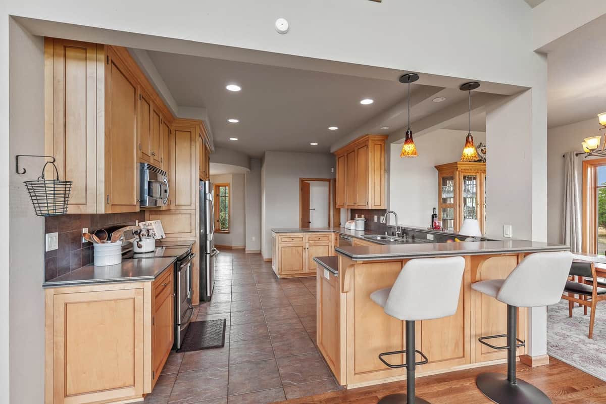 8808 E Green Bluff Rd thumbnail 10
