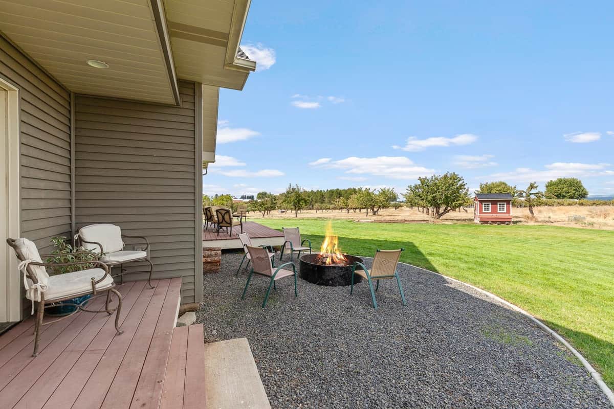 8808 E Green Bluff Rd thumbnail 29