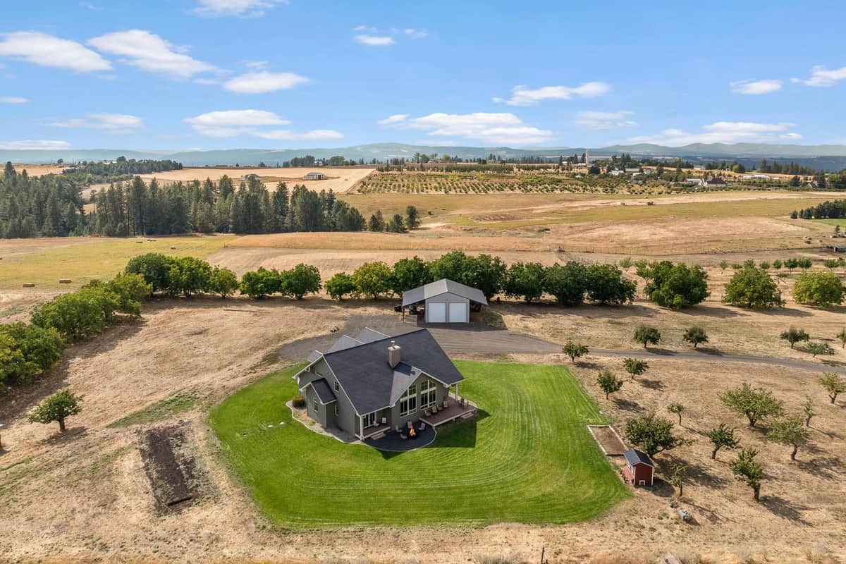 8808 E Green Bluff Rd thumbnail 42