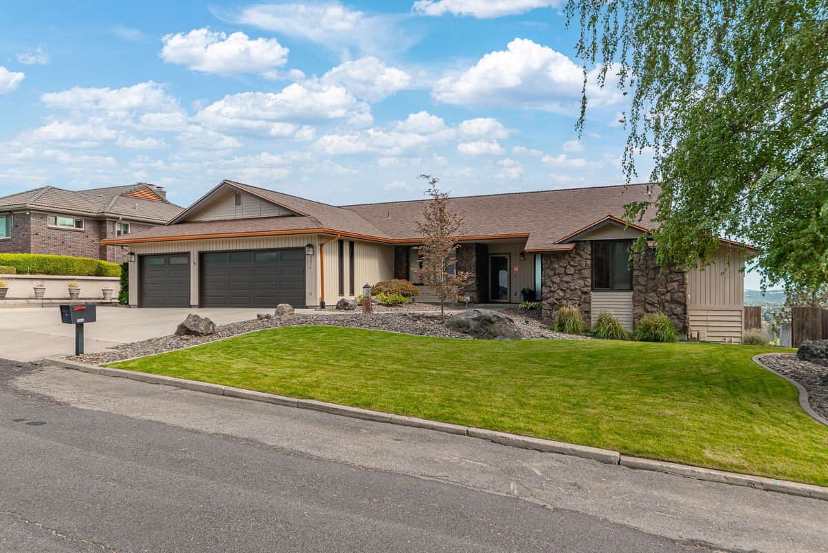 7518 N Panorama Dr thumbnail 22