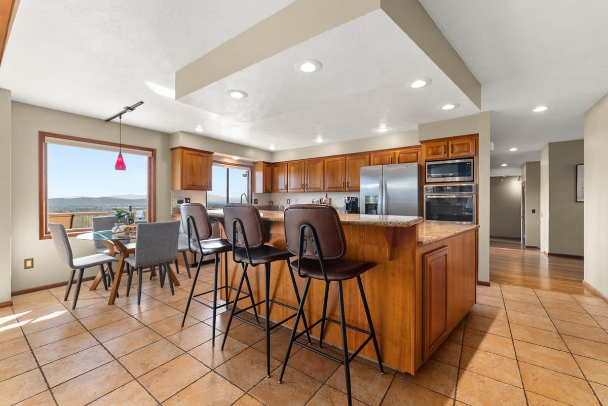 7518 N Panorama Dr thumbnail 27
