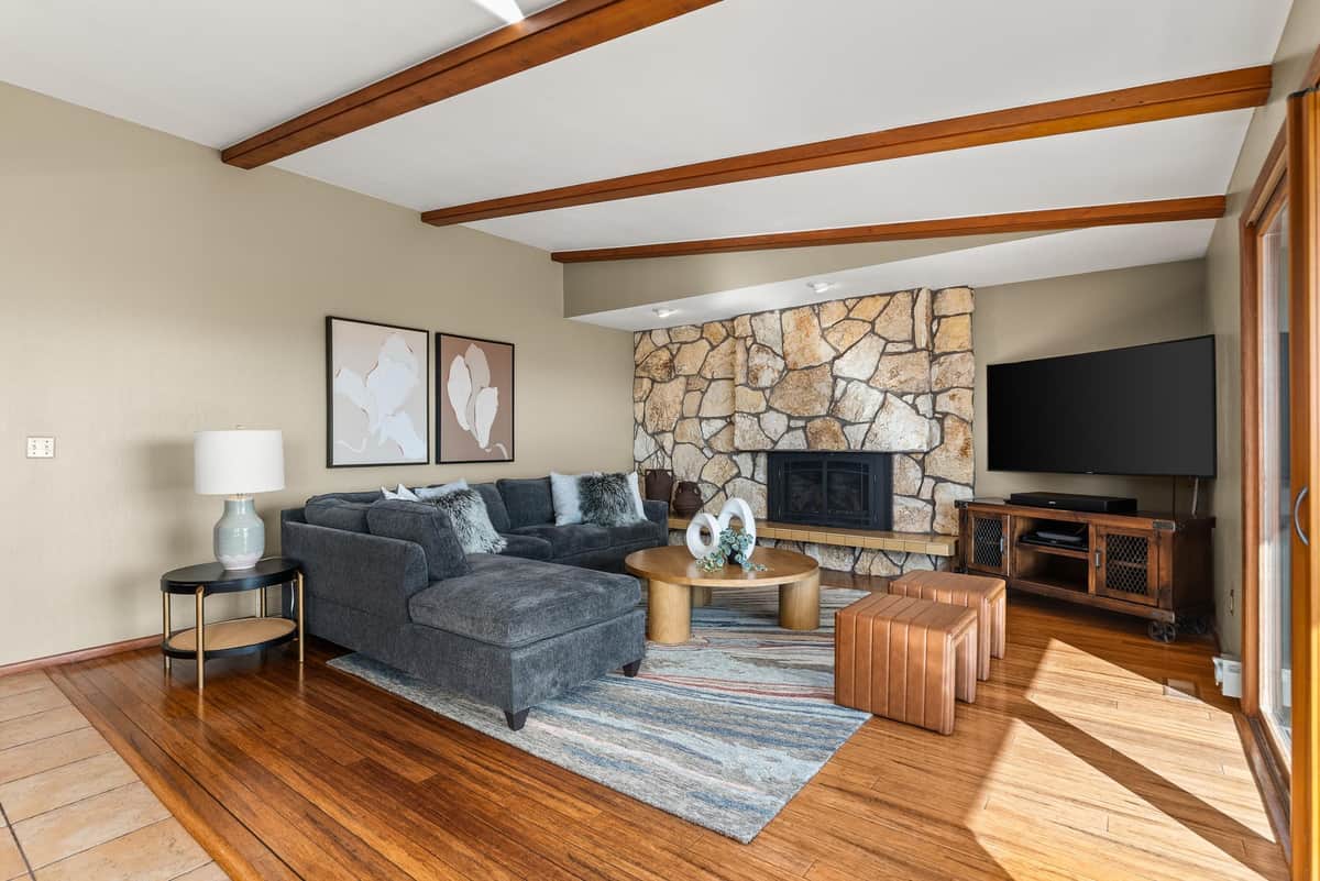 7518 N Panorama Dr thumbnail 8
