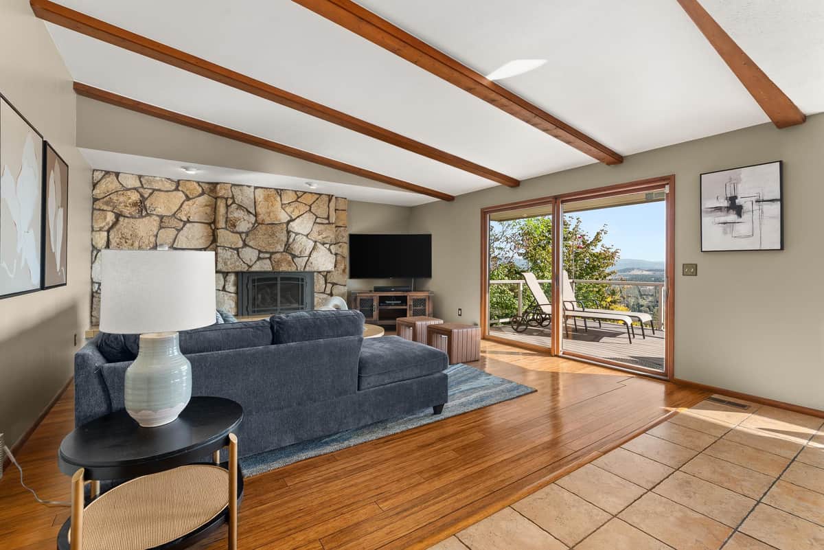 7518 N Panorama Dr thumbnail 7