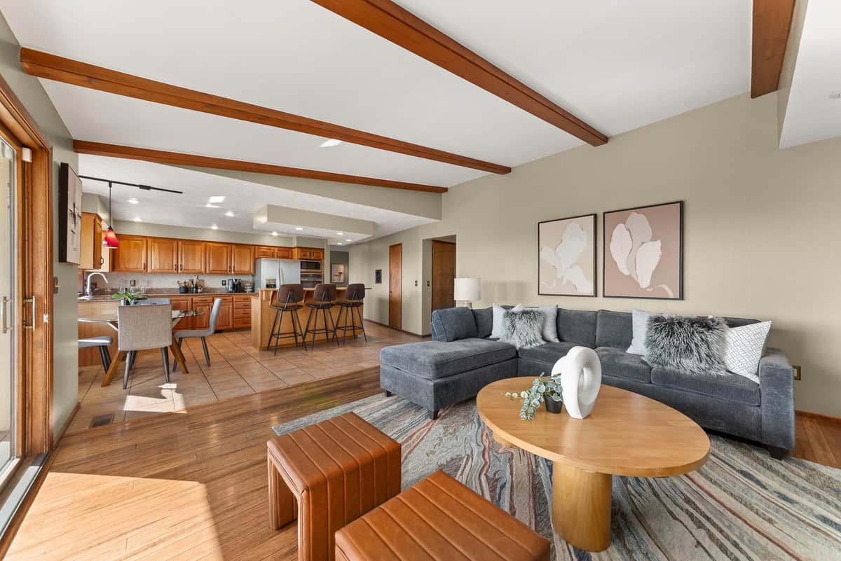 7518 N Panorama Dr thumbnail 9