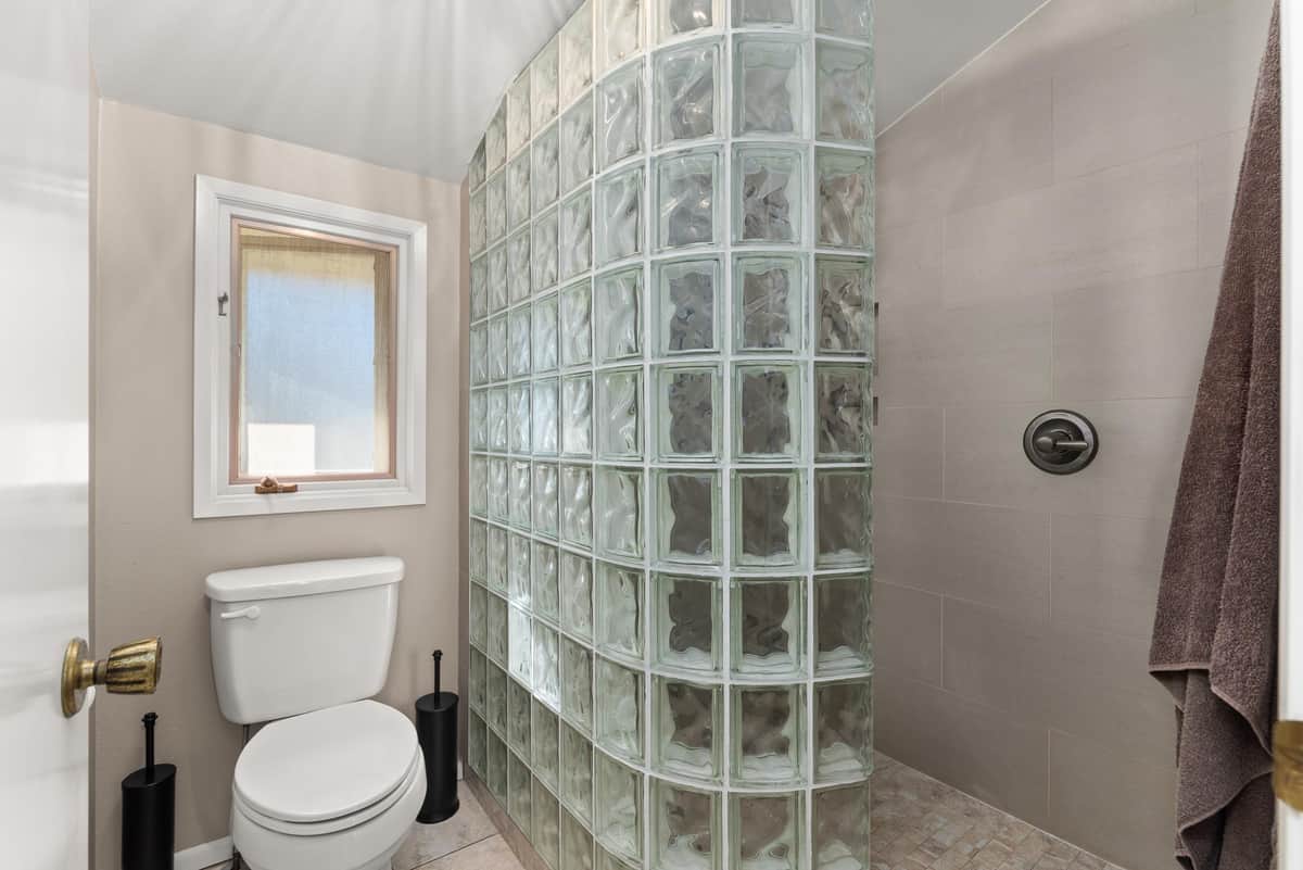 7518 N Panorama Dr thumbnail 28