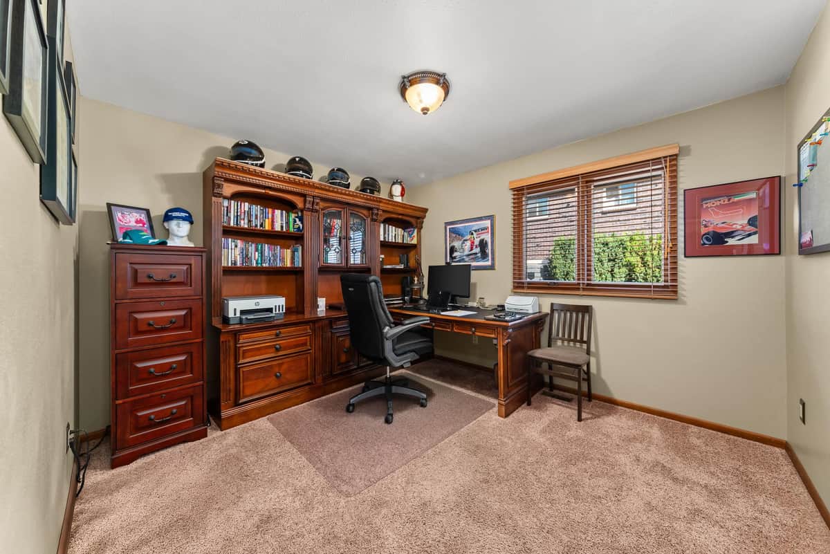 7518 N Panorama Dr thumbnail 31