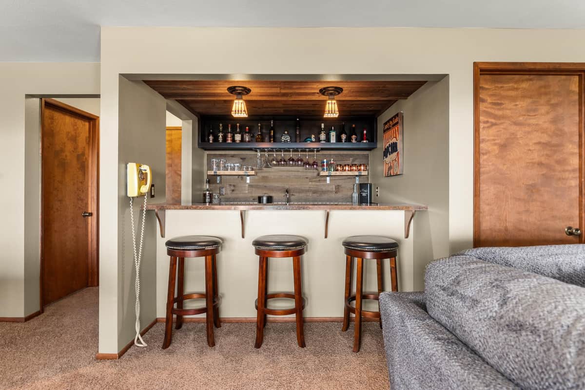 7518 N Panorama Dr thumbnail 15