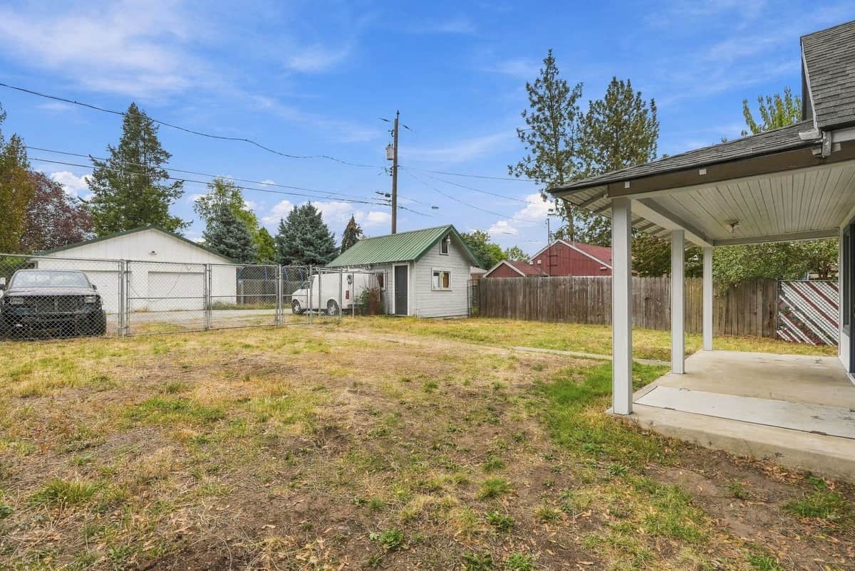 5812 N Monroe St thumbnail 15