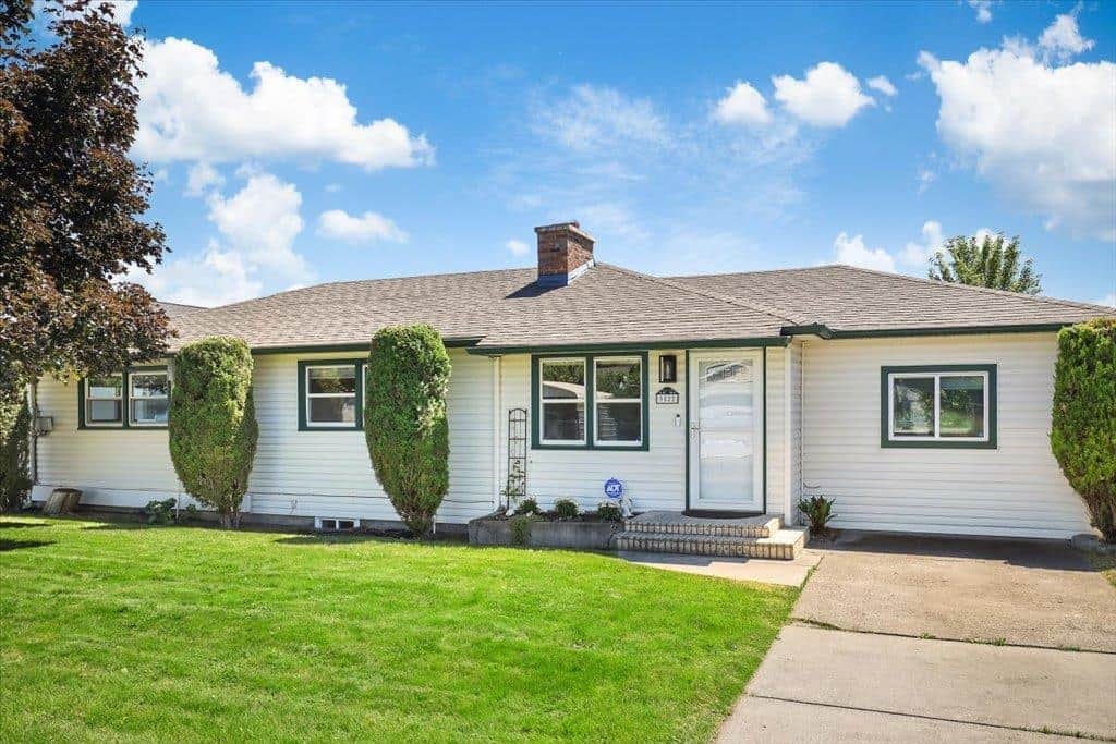 9522 E Valleyway Ave thumbnail 3