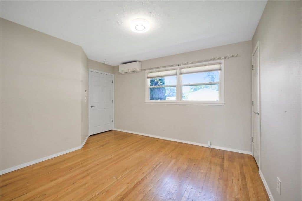 9522 E Valleyway Ave thumbnail 29