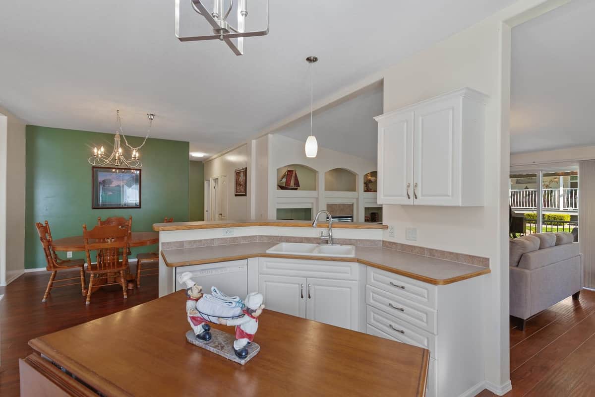 10406 N Jacqueline Ln thumbnail 14