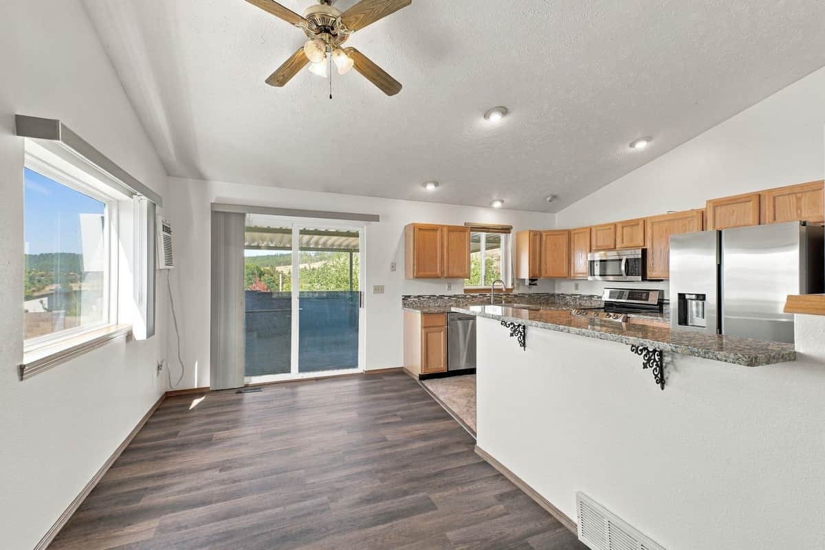 11119 E Empire Ave thumbnail 11