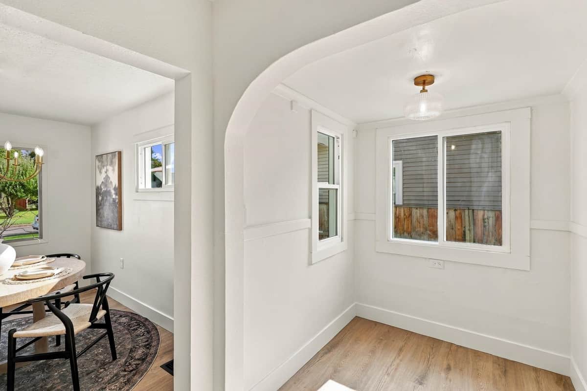 3825 N E St thumbnail 11