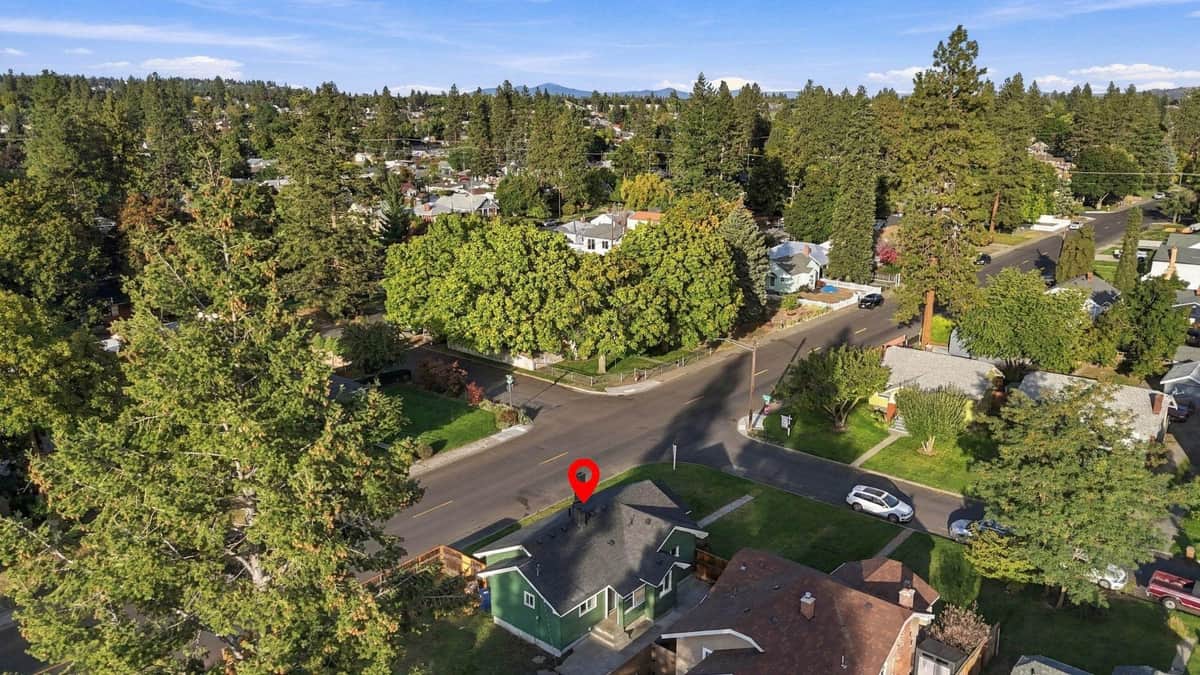 3825 N E St thumbnail 36