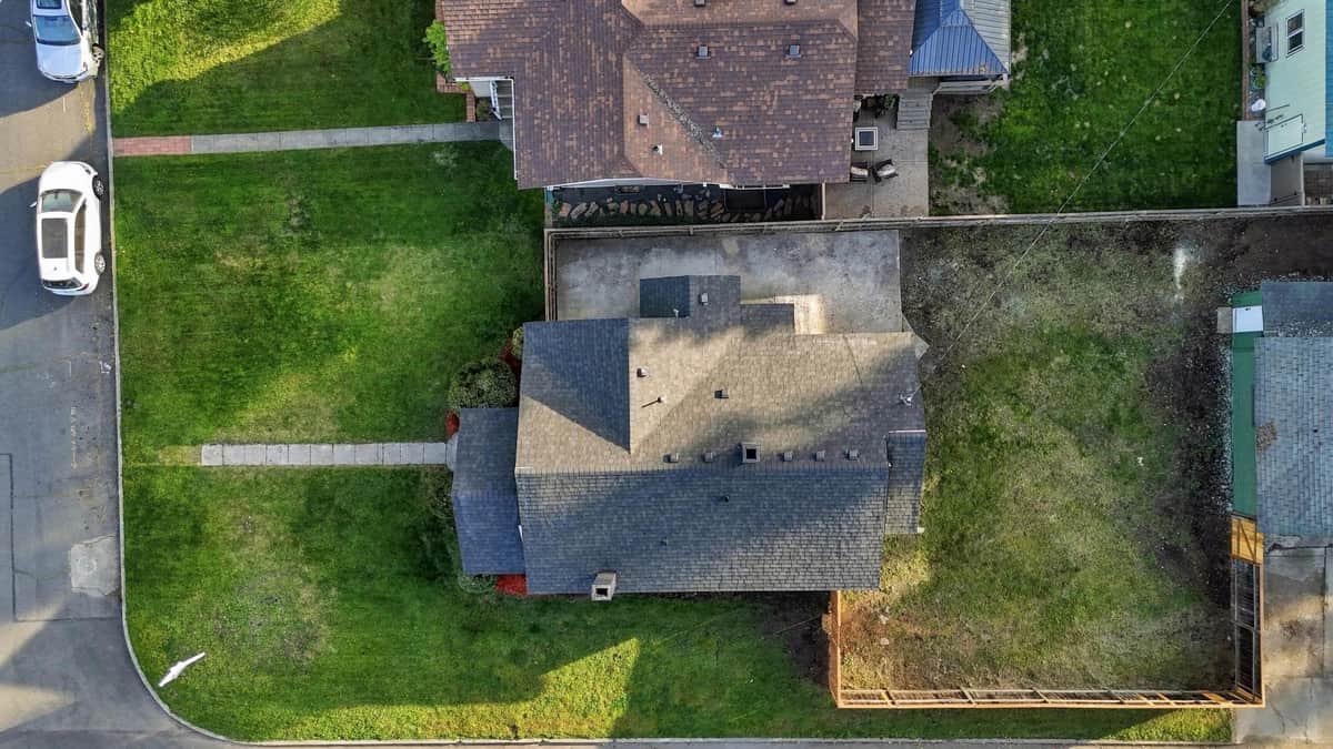 3825 N E St thumbnail 29