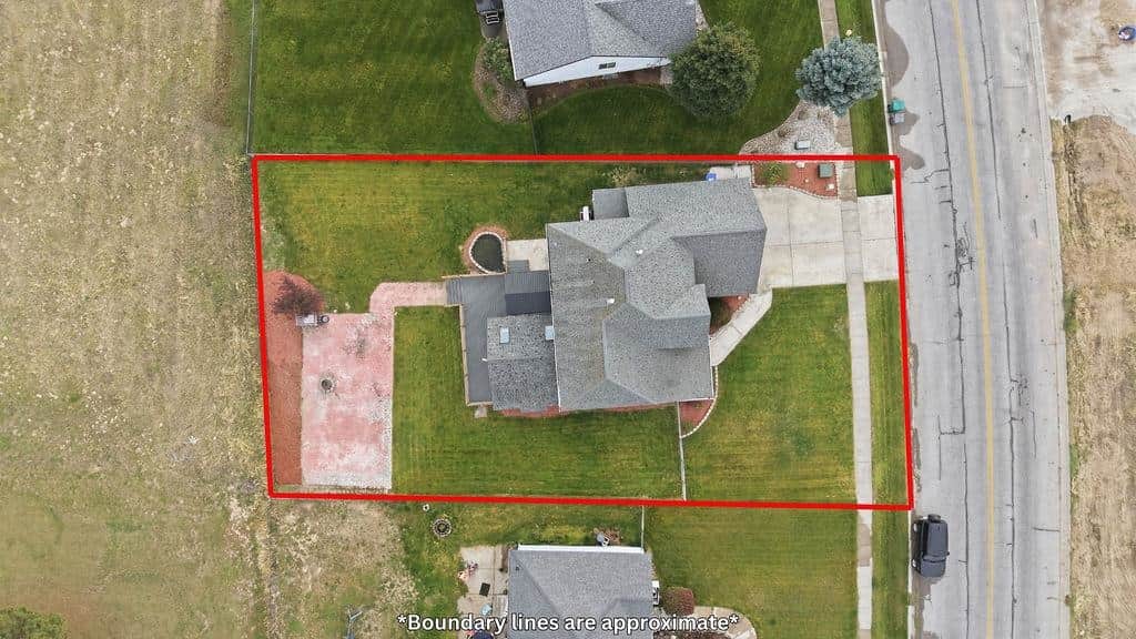 1427 E 6th St thumbnail 49