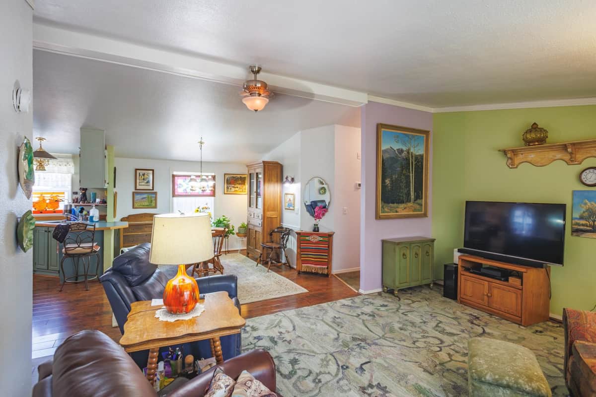 5021 E Fairview Ave thumbnail 6