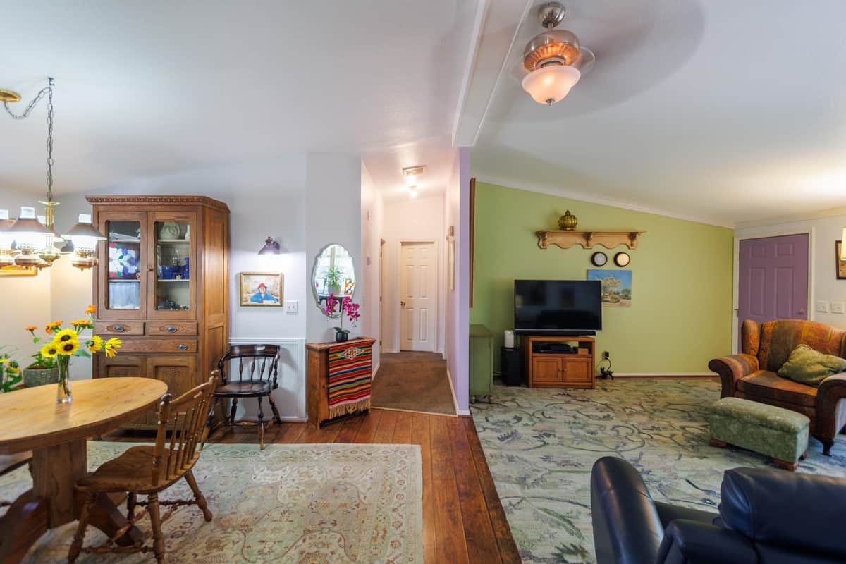 5021 E Fairview Ave thumbnail 7