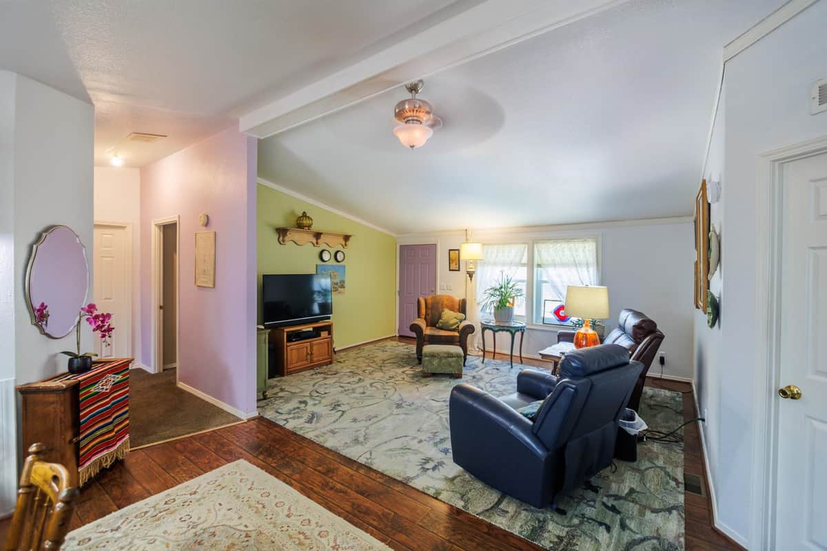 5021 E Fairview Ave thumbnail 8