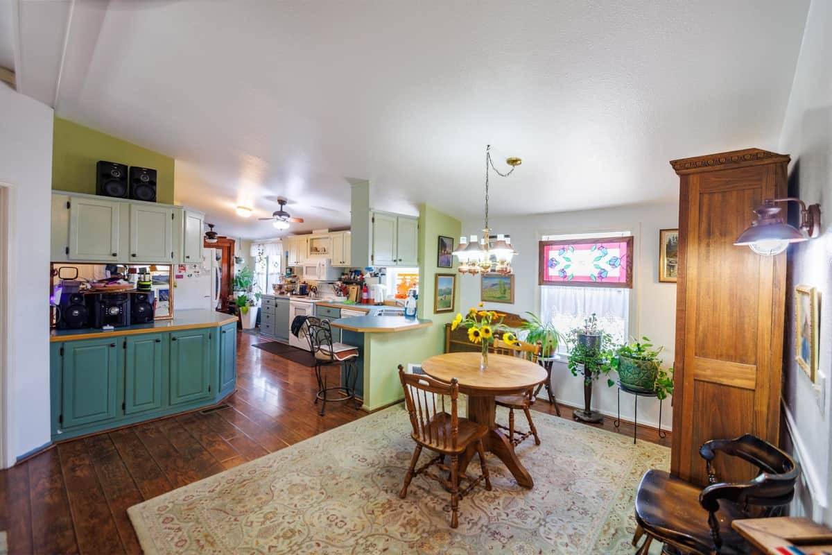 5021 E Fairview Ave thumbnail 10