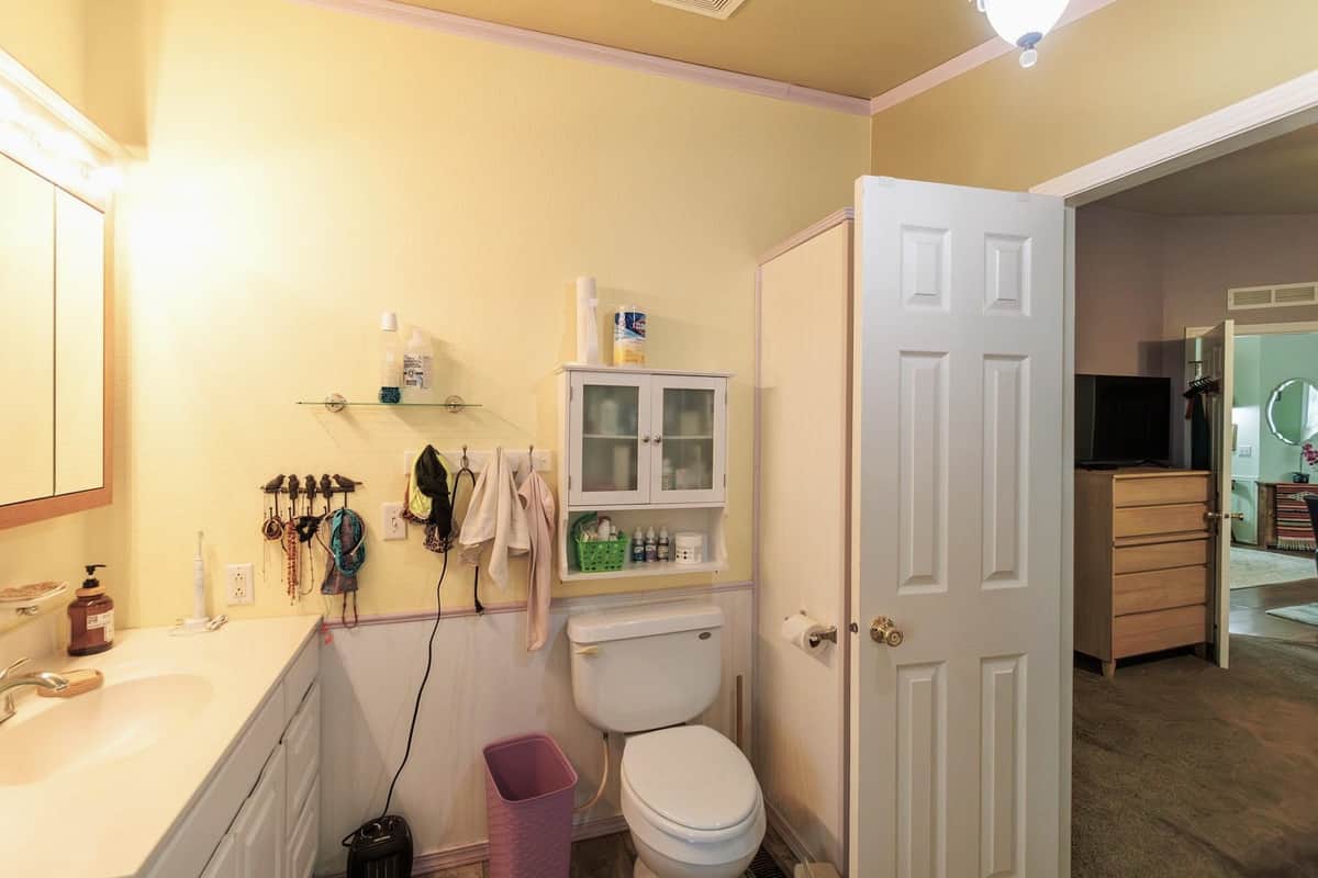 5021 E Fairview Ave thumbnail 24