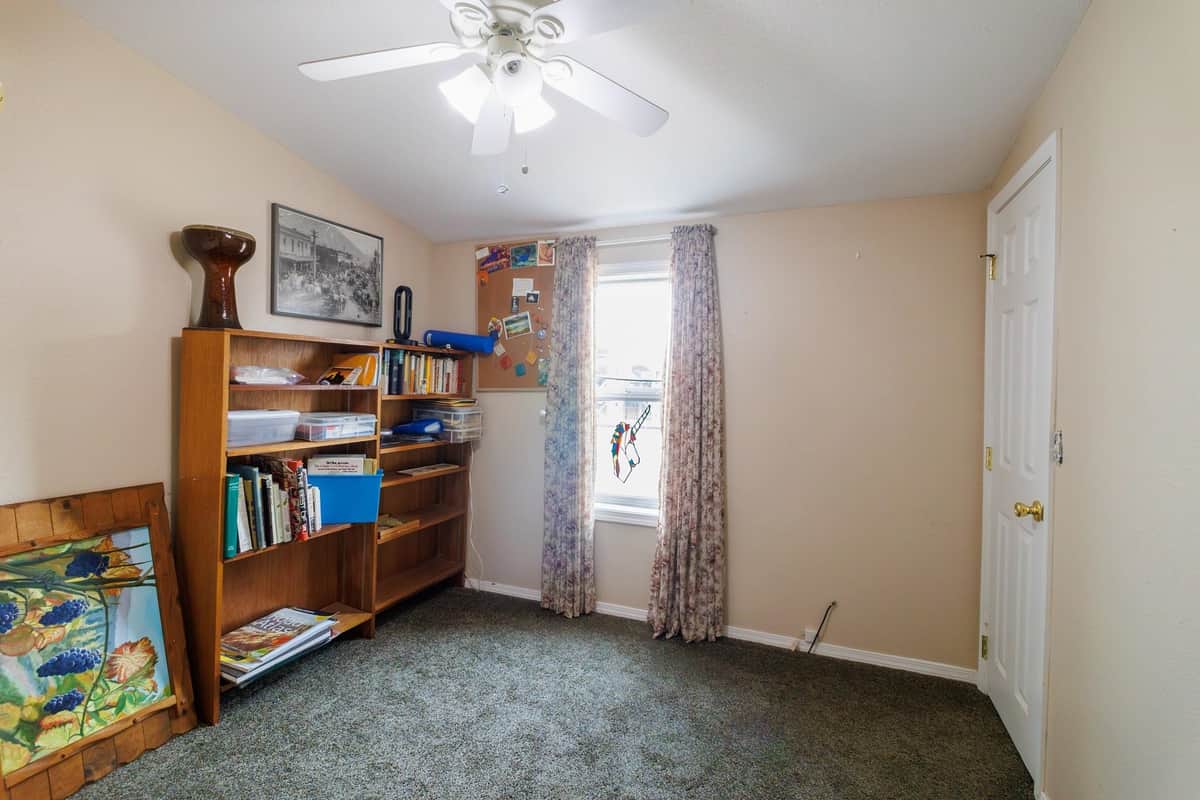 5021 E Fairview Ave thumbnail 27