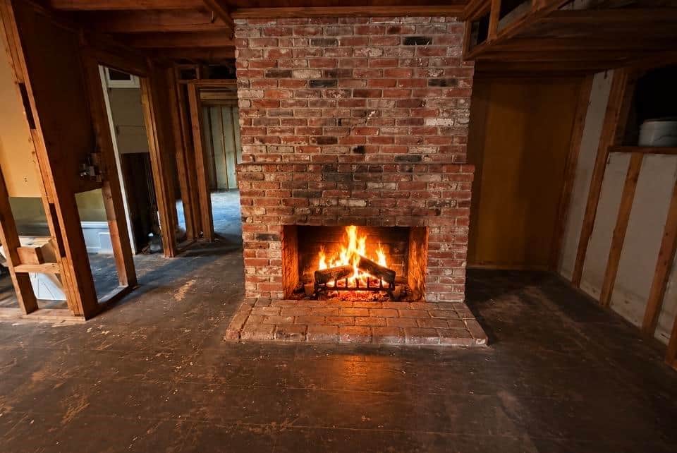 1504 E Pinecrest Rd thumbnail 7