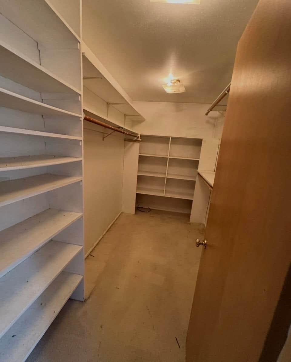 1504 E Pinecrest Rd thumbnail 9