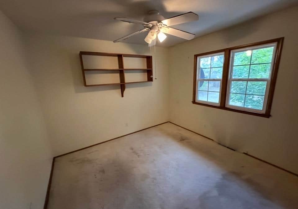 1504 E Pinecrest Rd thumbnail 15