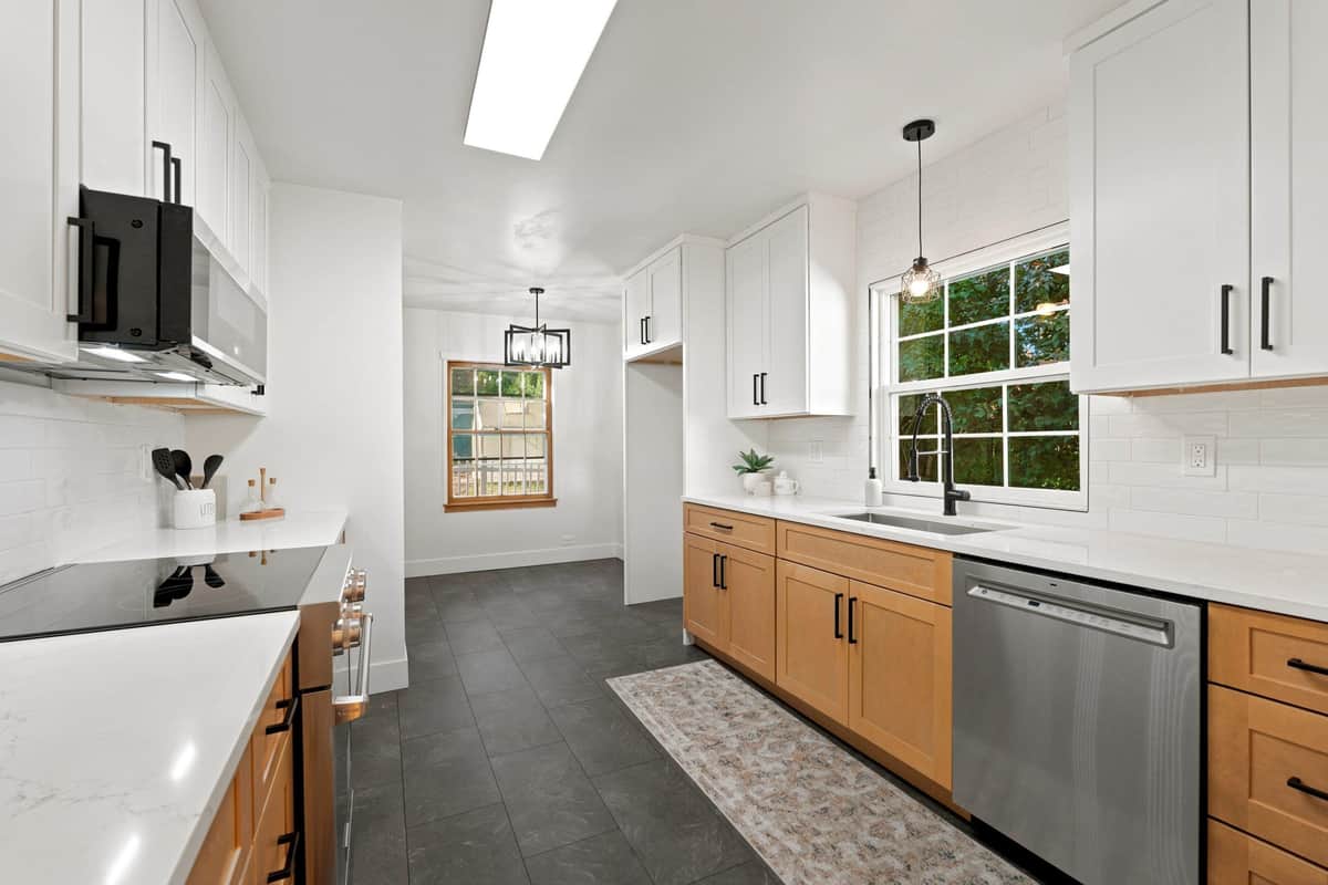 1419 W 17th Ave thumbnail 22