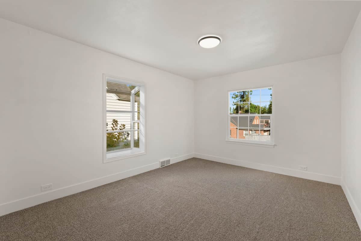 1419 W 17th Ave thumbnail 24