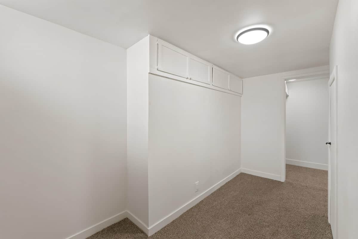 1419 W 17th Ave thumbnail 30
