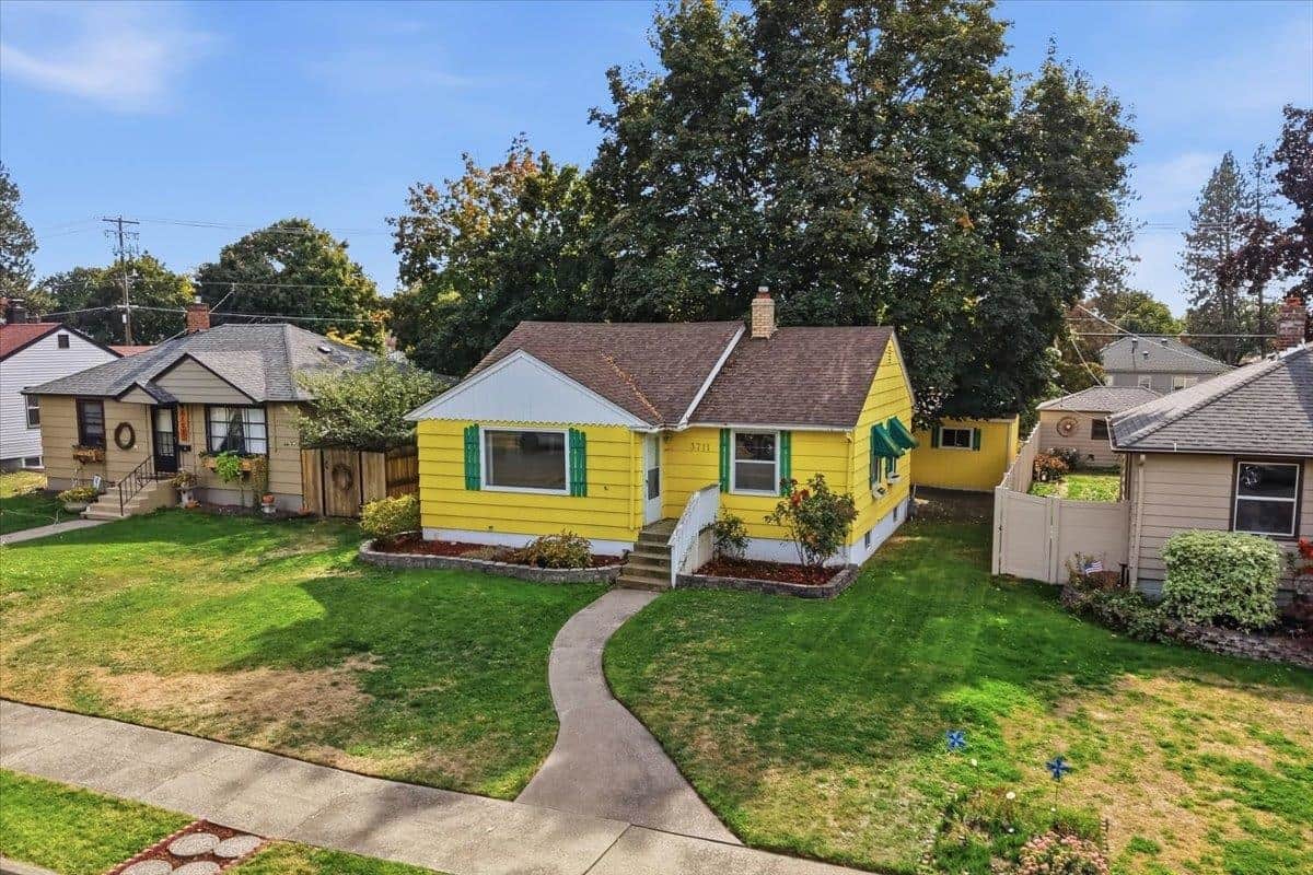 3711 W Rockwell Ave thumbnail 4