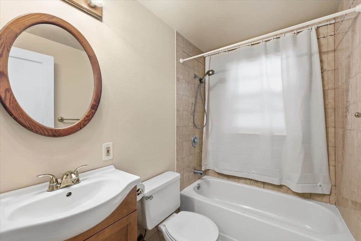 3711 W Rockwell Ave thumbnail 18