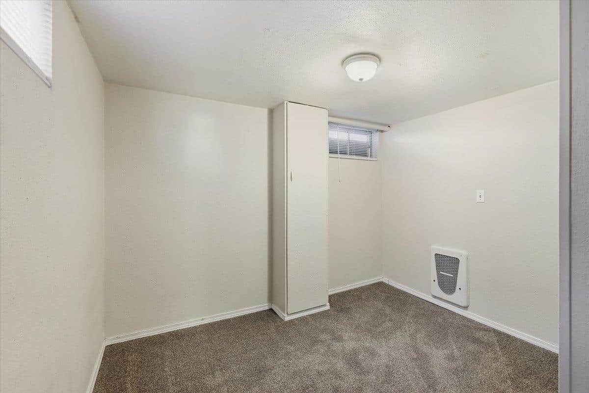 3711 W Rockwell Ave thumbnail 21