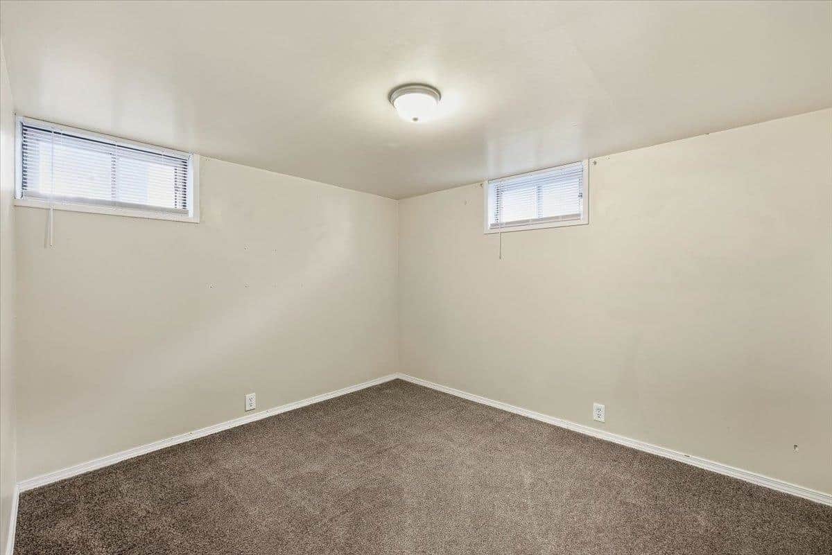 3711 W Rockwell Ave thumbnail 23