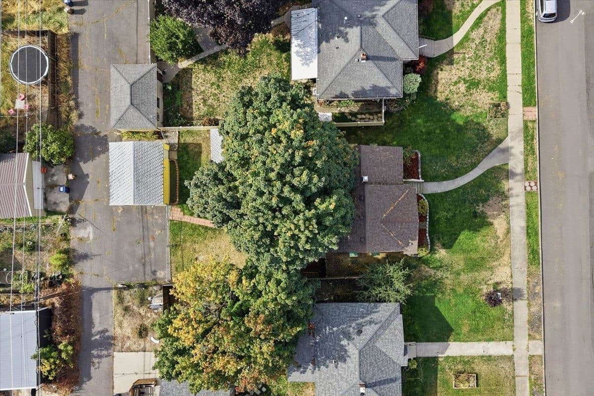 3711 W Rockwell Ave thumbnail 40