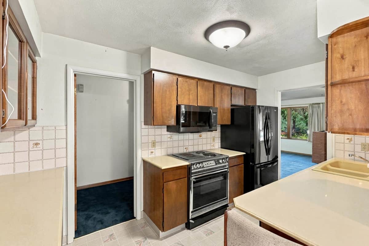 3908 E 22nd Ave thumbnail 10