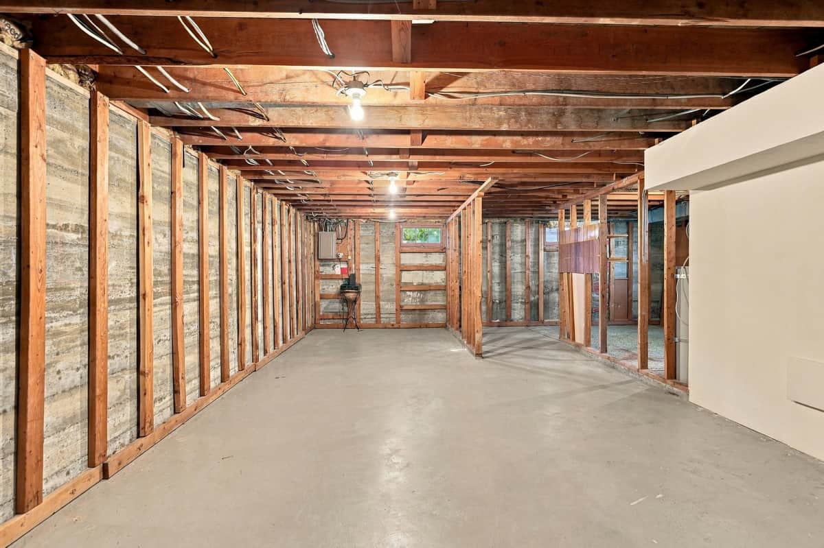 3908 E 22nd Ave thumbnail 25