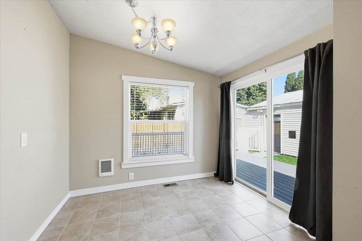 19507 E Mission Ave thumbnail 11