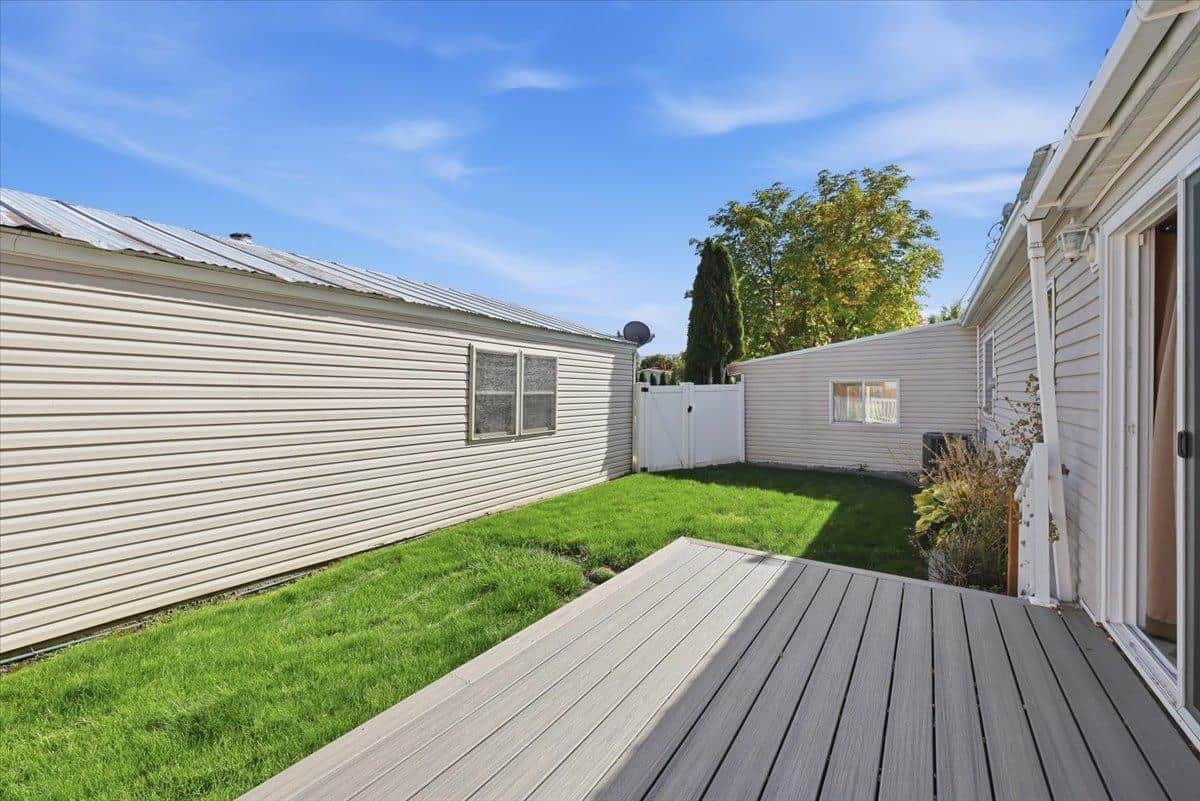 19507 E Mission Ave thumbnail 24