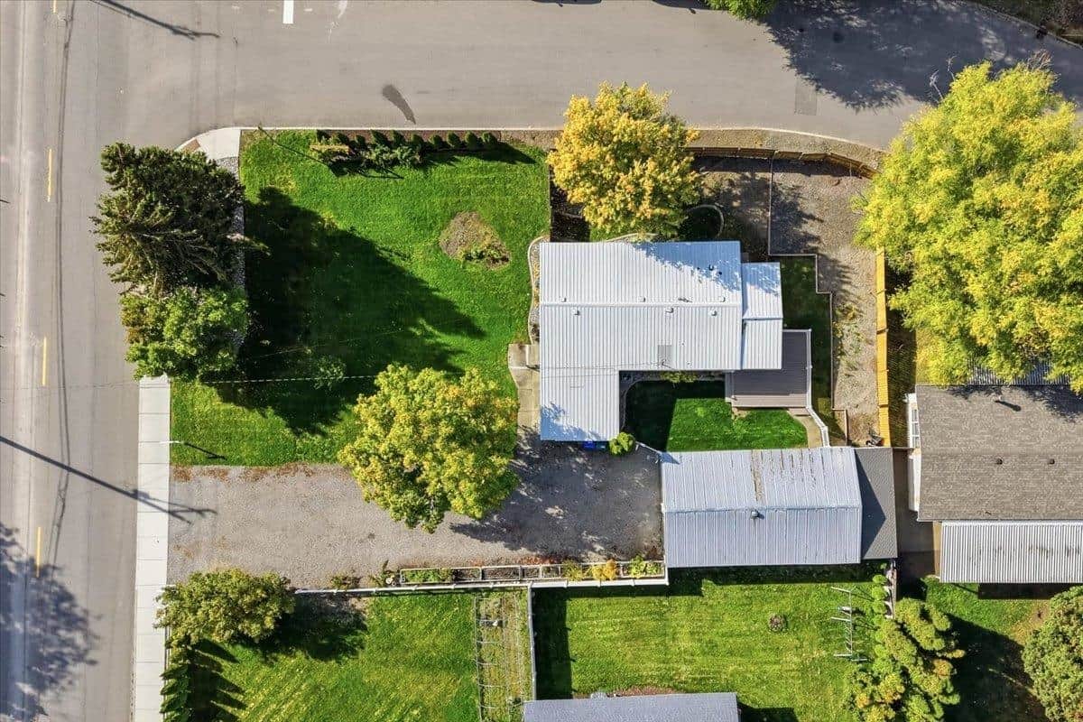 19507 E Mission Ave thumbnail 35