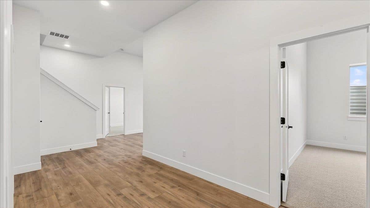 16767 N Wellington Rd thumbnail 32