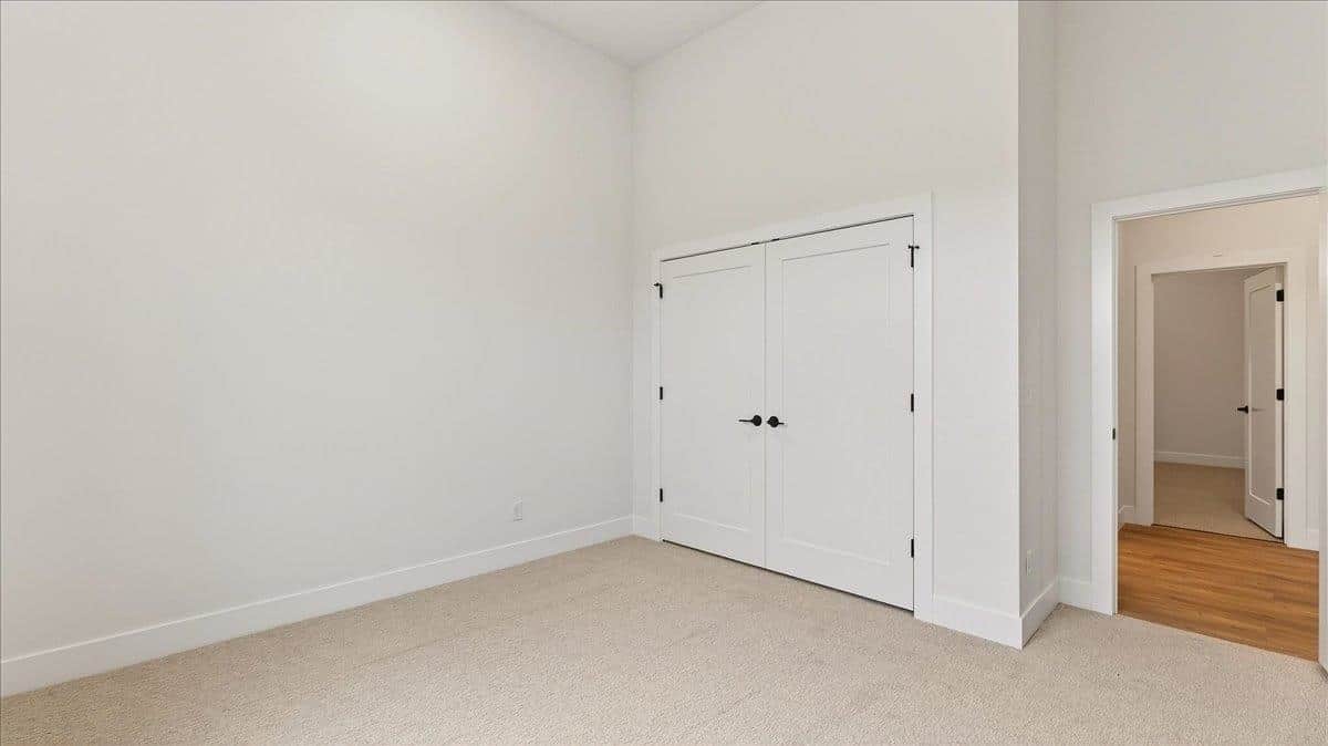 16767 N Wellington Rd thumbnail 39